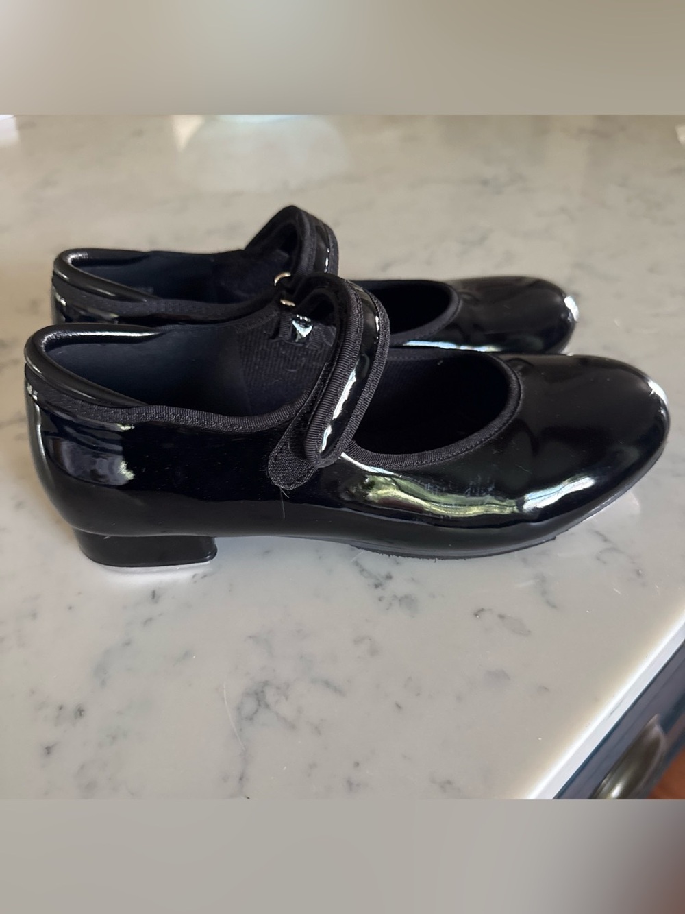 Girls Black Patent Mary Jane Dress Shoes with Adjustable Strap